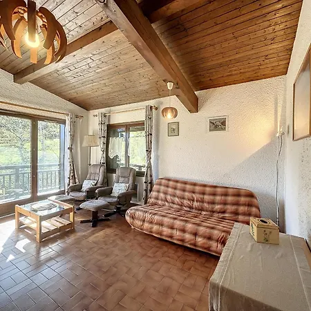 2 Pieces + Mezzanine Au Pied Des Pistes Avec Parking - *